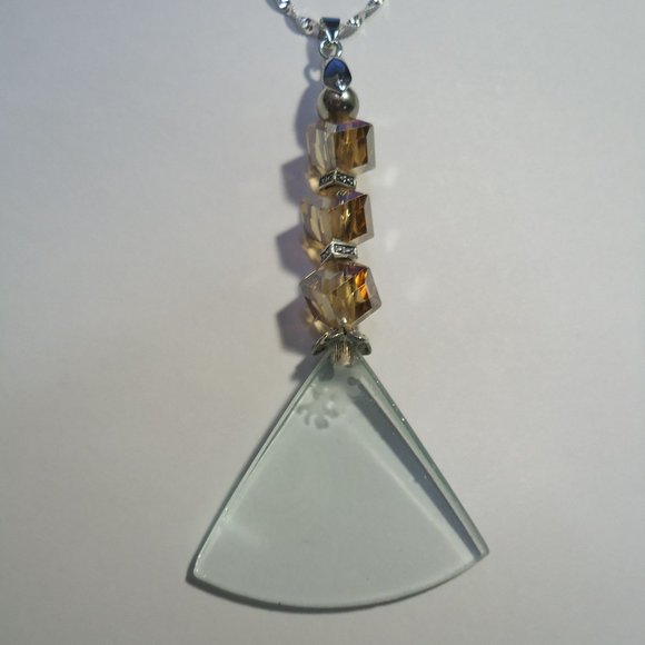 Magnifying Glass Triangle Shape Champagne Crystal Handle Pendant Necklace - Picture 5 of 11